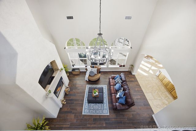 604 Cedar Ridge Road, Eufaula, OK 74432