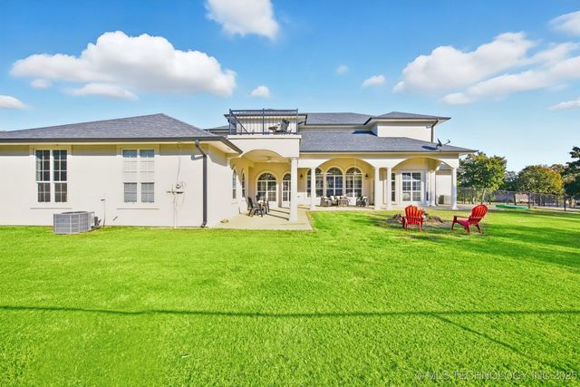 604 Cedar Ridge Road, Eufaula, OK 74432