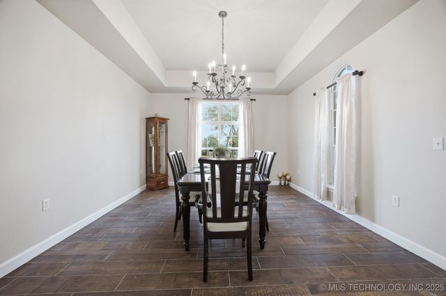 604 Cedar Ridge Road, Eufaula, OK 74432