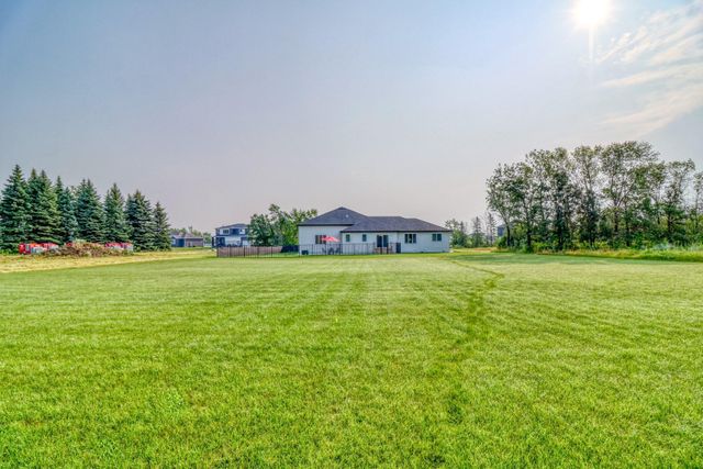 6779 Ashwood Loop S, Fargo, ND 58104