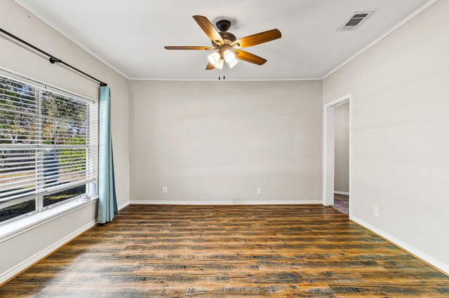 180 Ellis Lovett Road, Shepherd, TX 77371