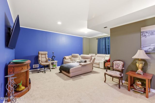346 Hawthorne Lane, Barnegat, NJ 08005