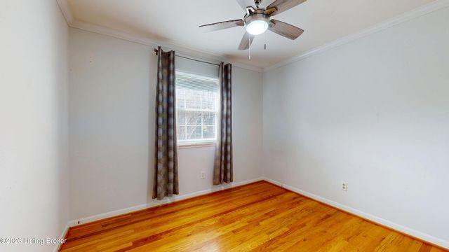3026 Kaye Lawn Dr, Louisville, KY 40220