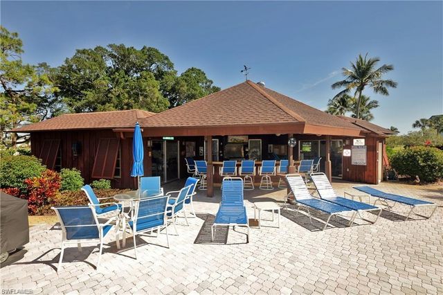 315 Saint Andrews BLVD D37, Naples, FL 34113