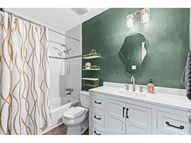 1906 E 18th St, Loveland, CO 80538