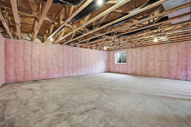 1615 38th Street SE, Cedar Rapids, IA 52403