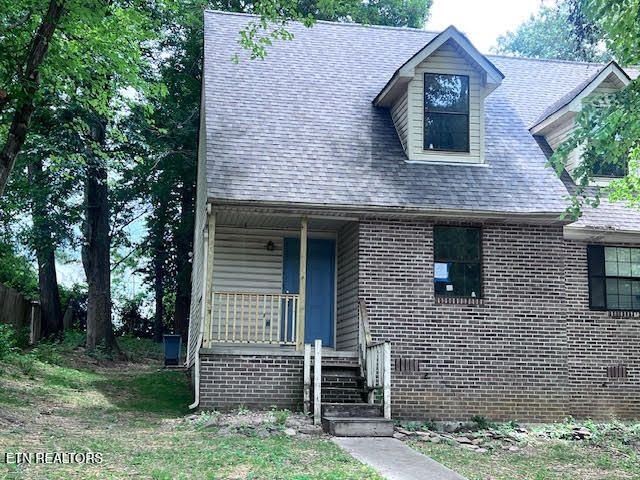 2002 Countryhill Lane, Knoxville, TN 37923