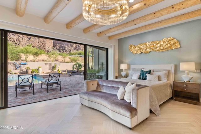 5984 N ECHO CANYON Drive, Phoenix, AZ 85018