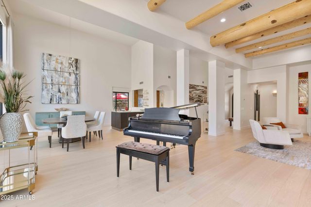 5984 N ECHO CANYON Drive, Phoenix, AZ 85018