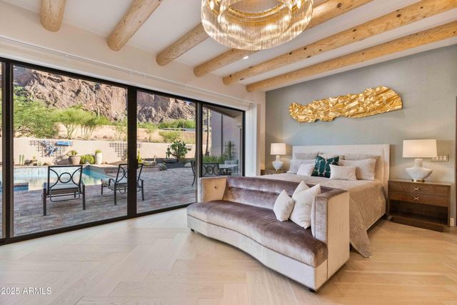 5984 N ECHO CANYON Drive, Phoenix, AZ 85018