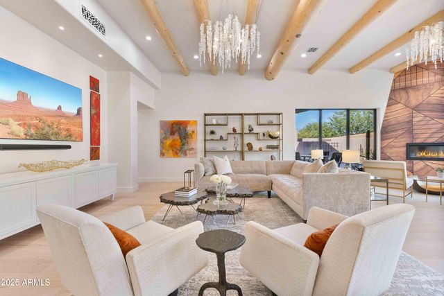 5984 N ECHO CANYON Drive, Phoenix, AZ 85018