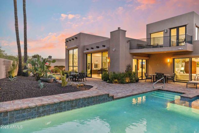 5984 N ECHO CANYON Drive, Phoenix, AZ 85018