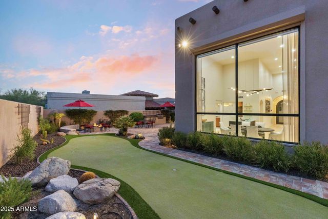 5984 N ECHO CANYON Drive, Phoenix, AZ 85018