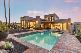 5984 N ECHO CANYON Drive, Phoenix, AZ 85018