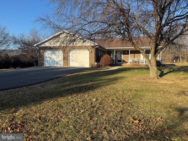 229 HOLLIS DR, Gerrardstown, WV 25420