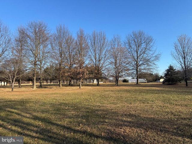 229 HOLLIS DR, Gerrardstown, WV 25420