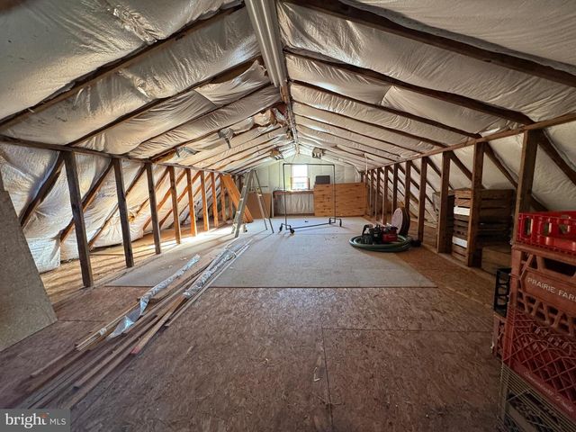 229 HOLLIS DR, Gerrardstown, WV 25420