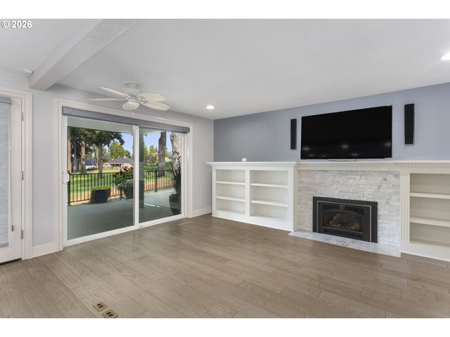 3310 Se BAYPOINT Dr, Vancouver, WA 98683