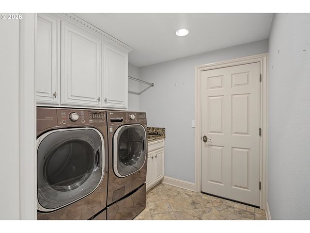 3310 Se BAYPOINT Dr, Vancouver, WA 98683
