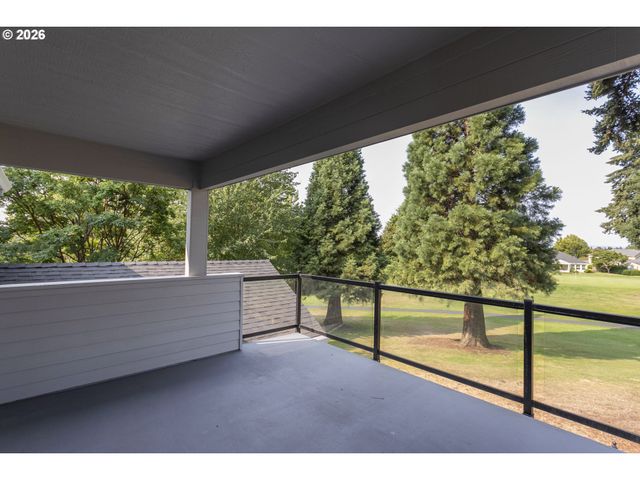 3310 Se BAYPOINT Dr, Vancouver, WA 98683
