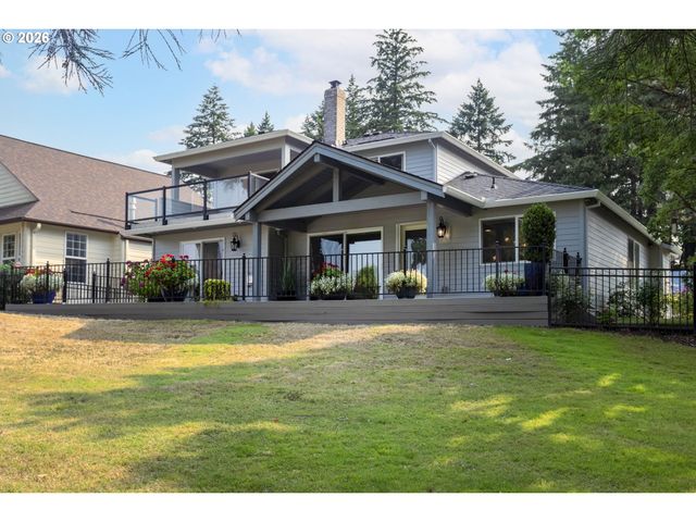 3310 Se BAYPOINT Dr, Vancouver, WA 98683