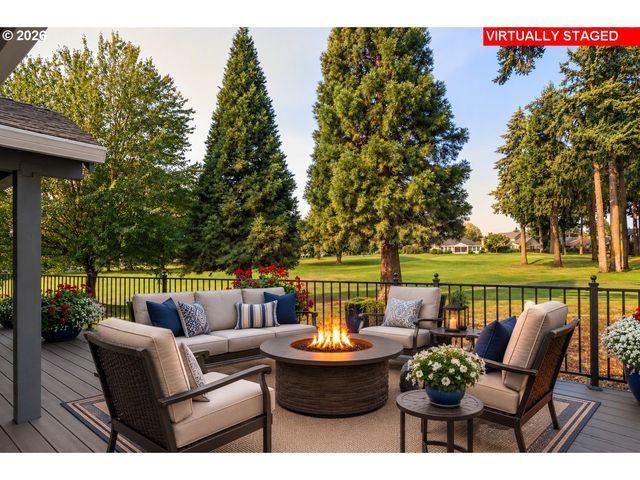 3310 Se BAYPOINT Dr, Vancouver, WA 98683