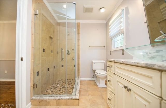 185 N Bissell Road, Aurora, OH 44202