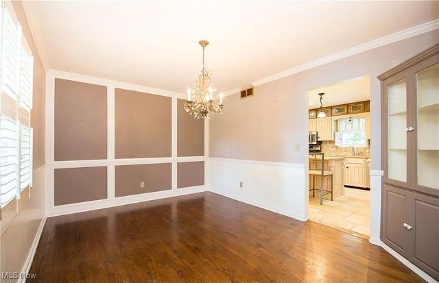 185 N Bissell Road, Aurora, OH 44202