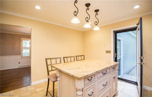 185 N Bissell Road, Aurora, OH 44202