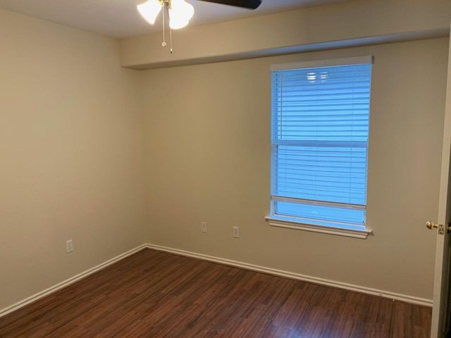 42 Blue Creek Place, Spring, TX 77382