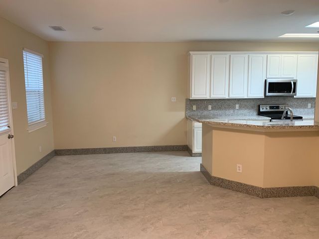 42 Blue Creek Place, Spring, TX 77382