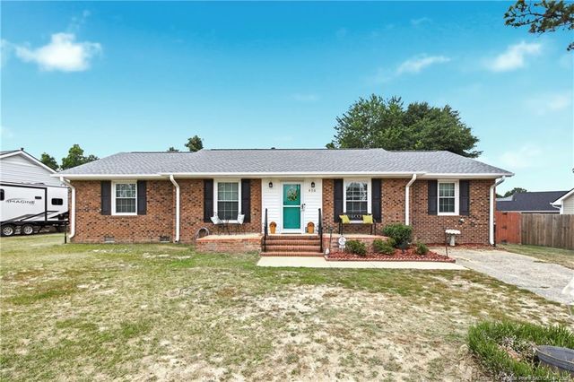 430 Saddle Ridge Road, Fayetteville, NC 28311