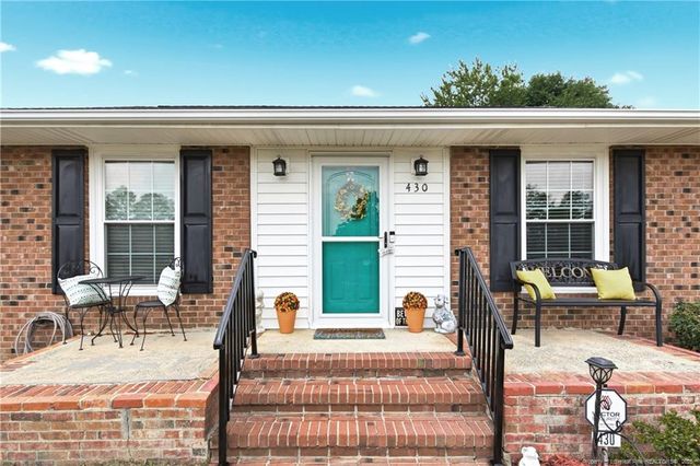 430 Saddle Ridge Road, Fayetteville, NC 28311