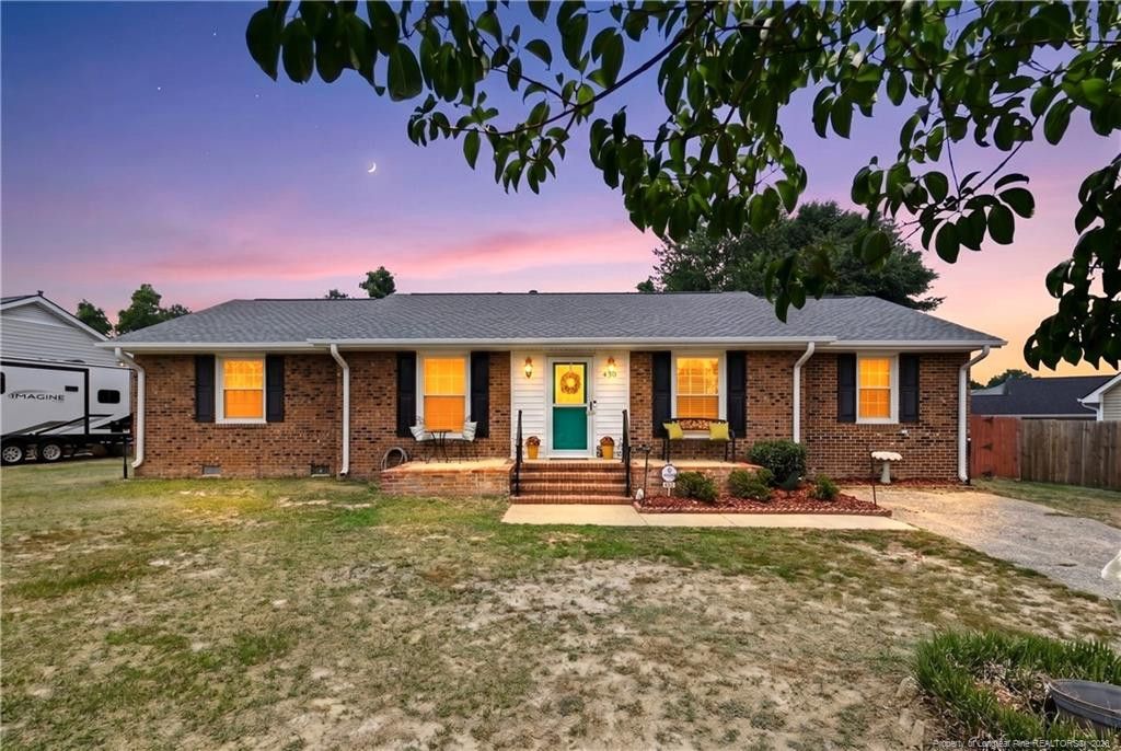 430 Saddle Ridge Road, Fayetteville, NC 28311