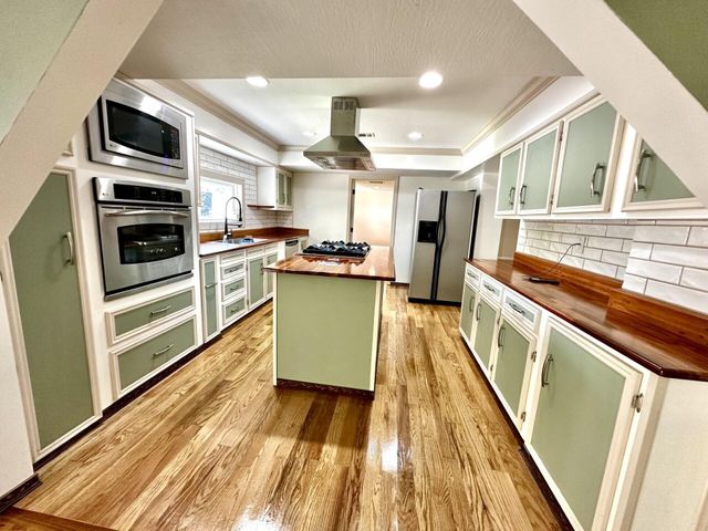 37 Corinth Rd., Petal, MS 39465