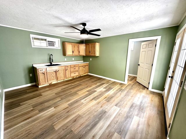37 Corinth Rd., Petal, MS 39465