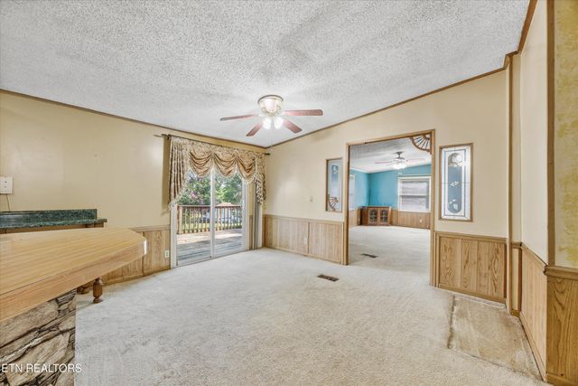 1070 Pine Grove Circle, Greenback, TN 37742