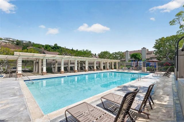 24572 Sutton Lane, Laguna Niguel, CA 92677