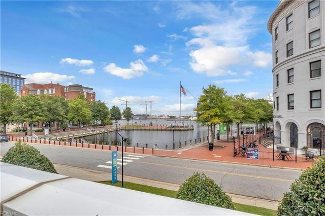111 High St Apt 305, Portsmouth, VA 23704