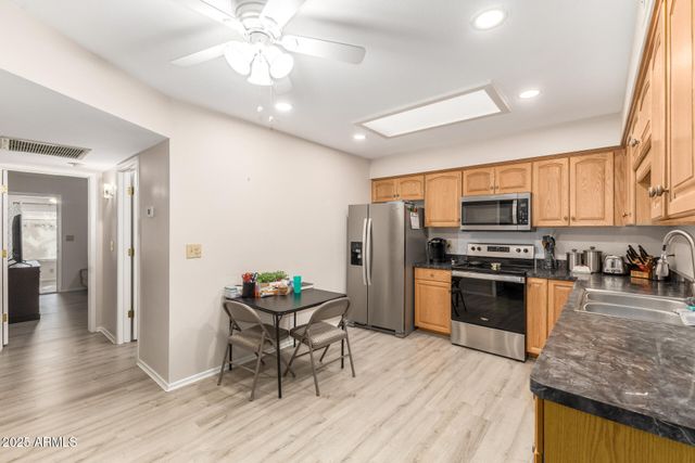 2064 S FARNSWORTH Drive 101, Mesa, AZ 85209