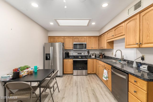 2064 S FARNSWORTH Drive 101, Mesa, AZ 85209