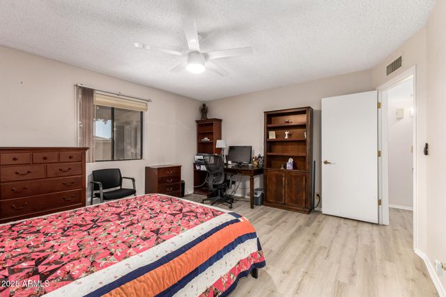 2064 S FARNSWORTH Drive 101, Mesa, AZ 85209