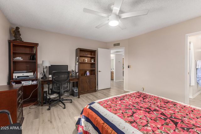 2064 S FARNSWORTH Drive 101, Mesa, AZ 85209