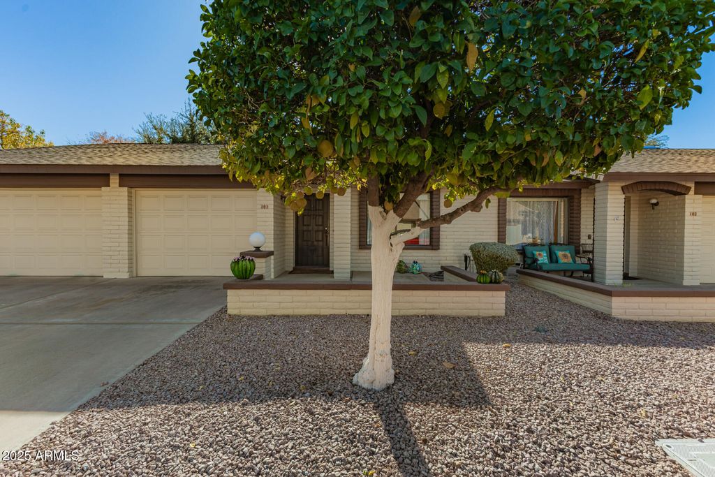 2064 S FARNSWORTH Drive 101, Mesa, AZ 85209