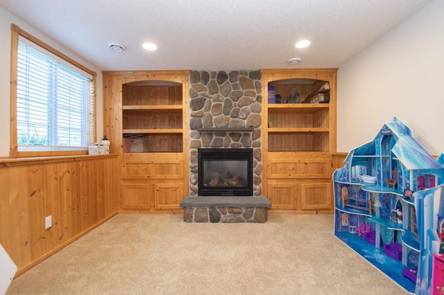 3221 11th Avenue S, Moorhead, MN 56560
