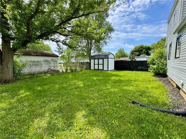 2310 Harmon Street NE, Canton, OH 44705