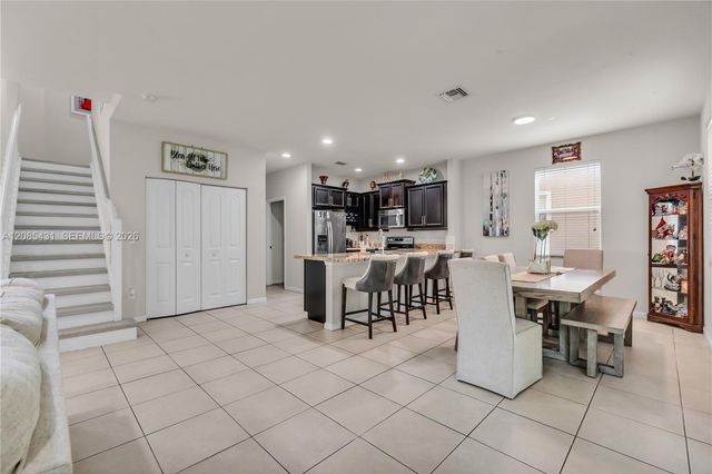 4707 Foxtail Palm Court, Greenacres, FL 33463