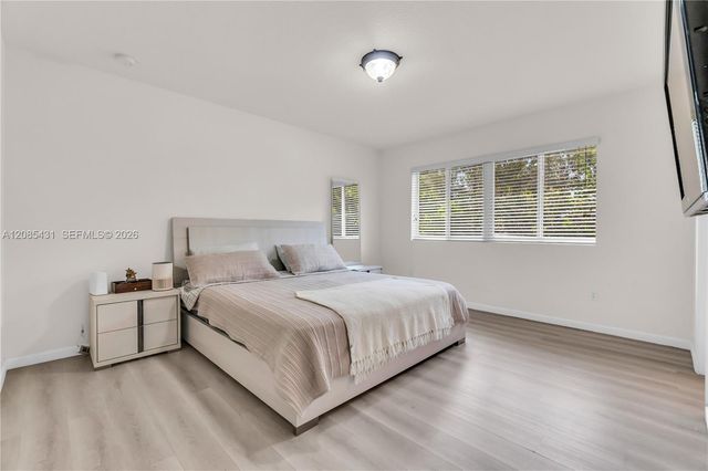 4707 Foxtail Palm Court, Greenacres, FL 33463