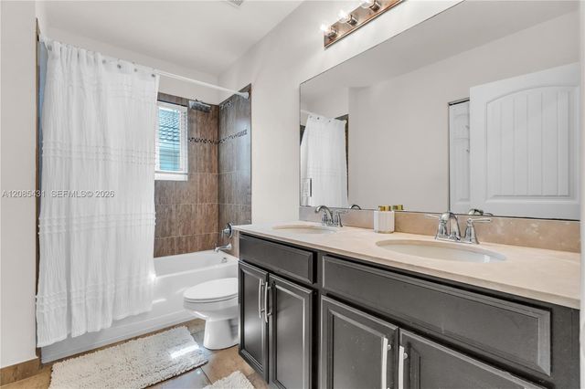 4707 Foxtail Palm Court, Greenacres, FL 33463