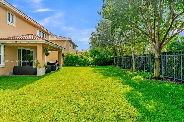 4707 Foxtail Palm Court, Greenacres, FL 33463